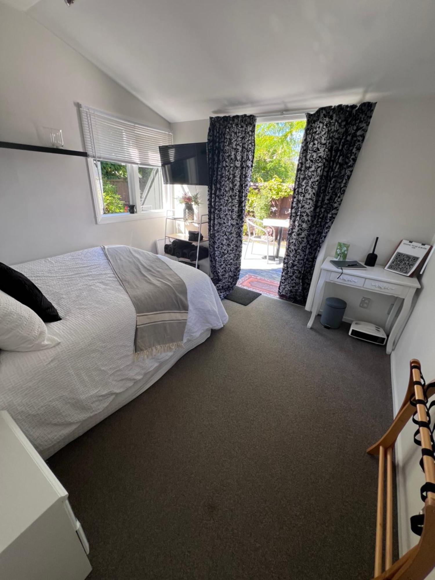 Gorgeous Villa, 7 Minutes From Airport Christchurch Eksteriør bilde